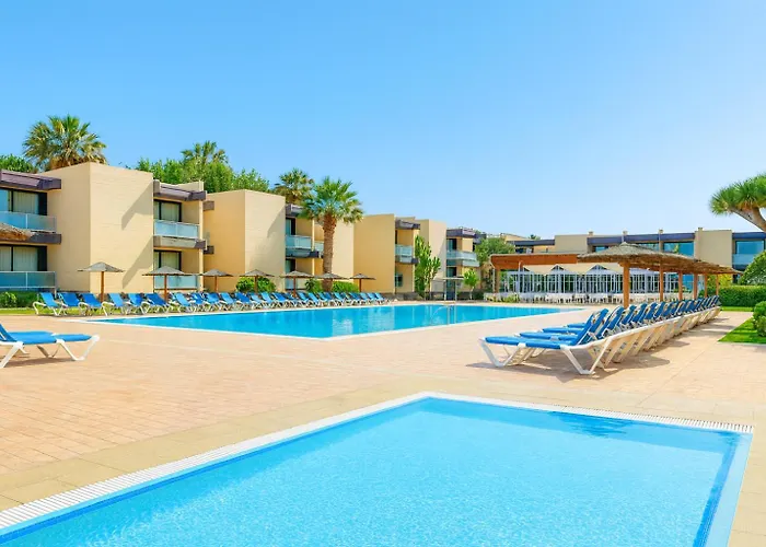 Paraisos Perdidos, Relax En Complejo Con Piscina